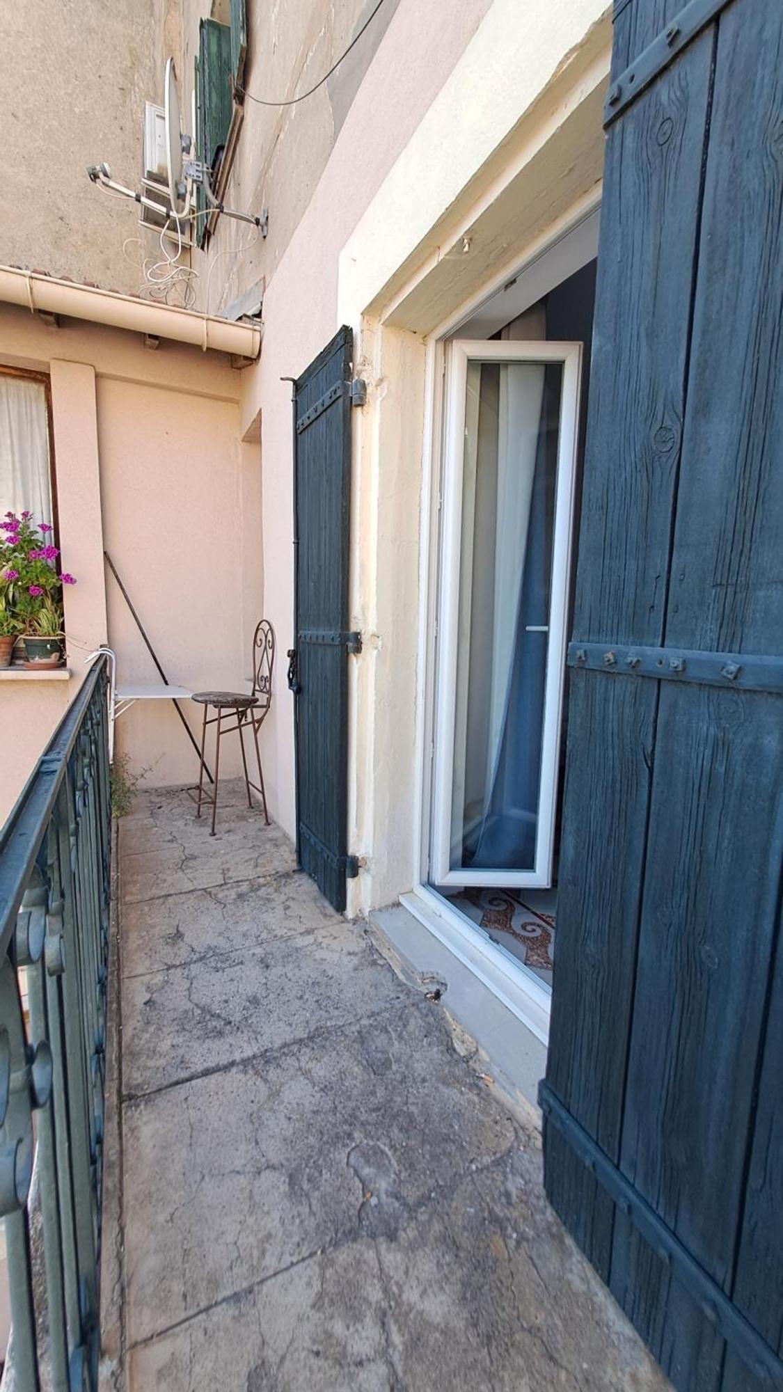 Pres Du Port -Lsm30Conciergerie- Saint-Gilles (Gard) Exterior foto