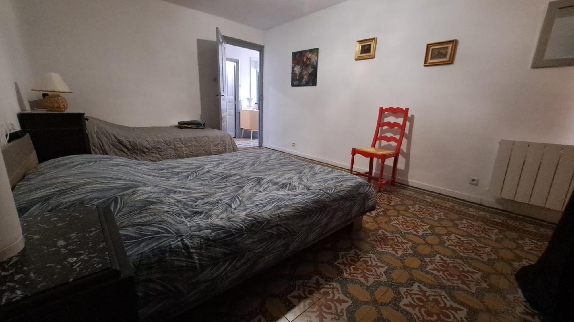 Pres Du Port -Lsm30Conciergerie- Saint-Gilles (Gard) Quarto foto